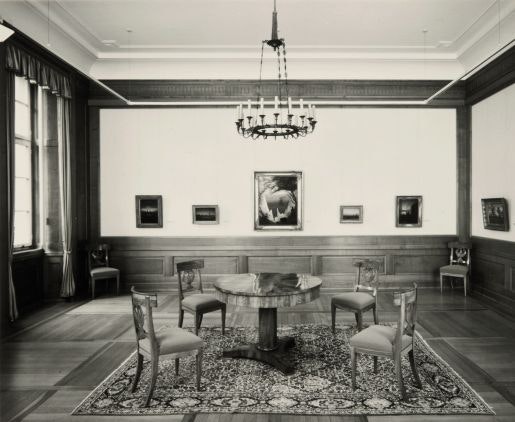 Museum Oskar Reinhart, Winterthur, Saal mit Werken der deutschen Romantiker, in der Mitte der Rückwand Caspar Friedrich, Kreidefelsen auf Rügen, 1818