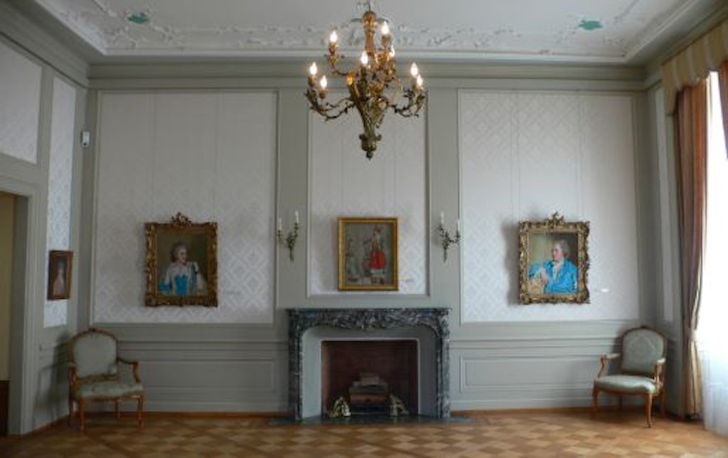 Museum Oskar Reinhart, Winterthur, Liotard-Saal mit der Stuckdecke aus dem Haus zum Falken, Winterthur, Fotografie von Romi Arm, 2008